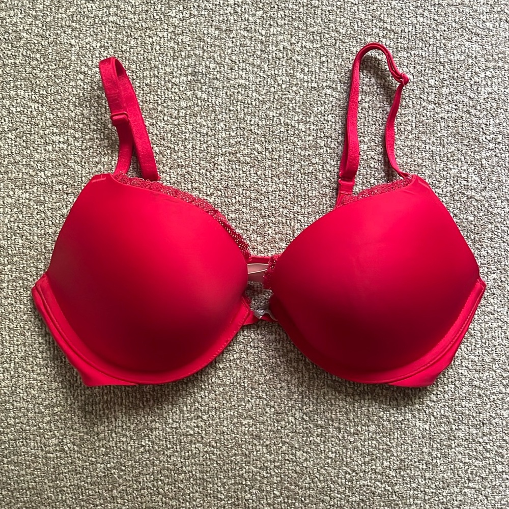 Victoria's Secret Red Lace Push Up Bra 34C